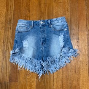Akira Jean Shorts Size S